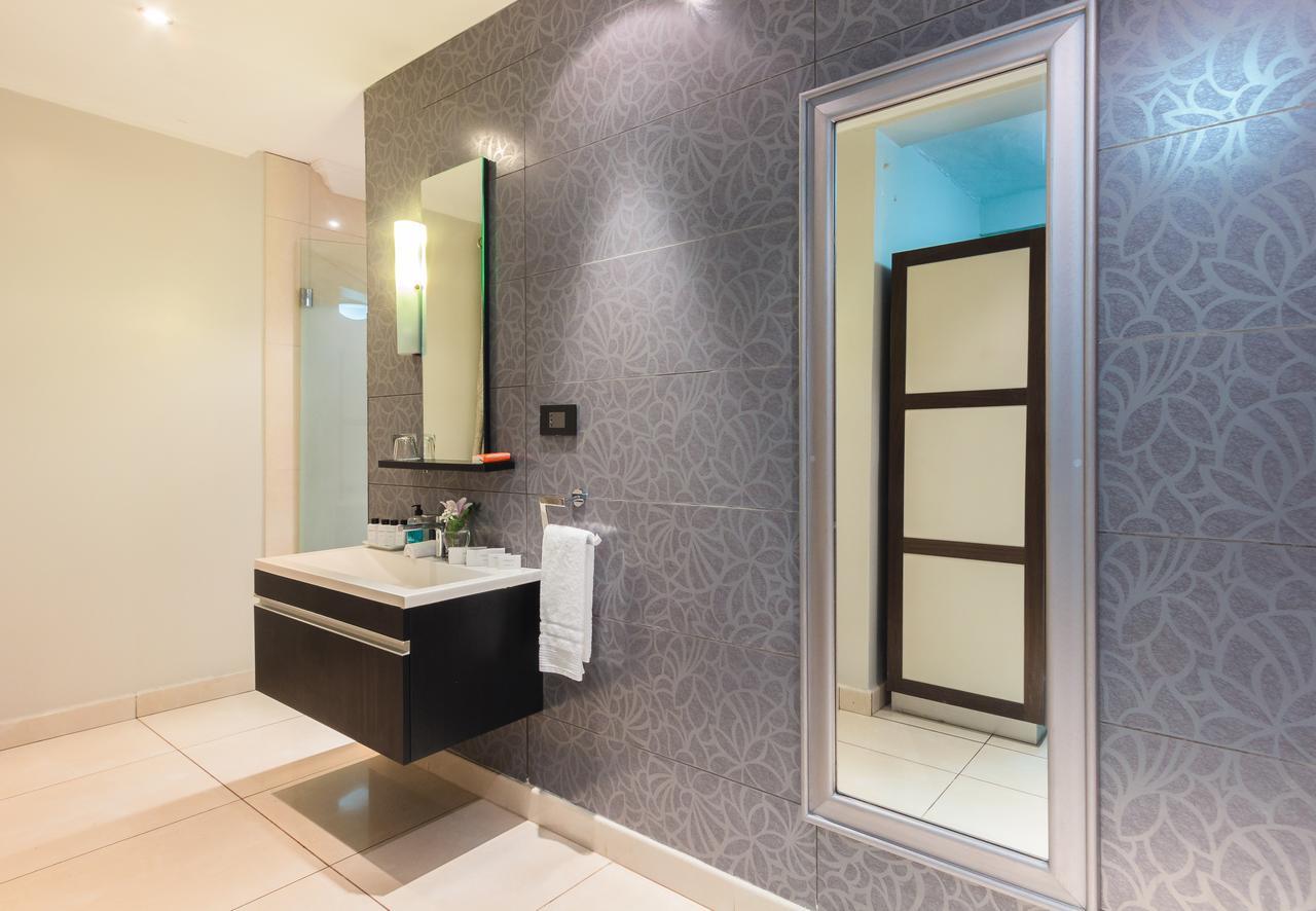 L'Eola Suites Абуджа Экстерьер фото